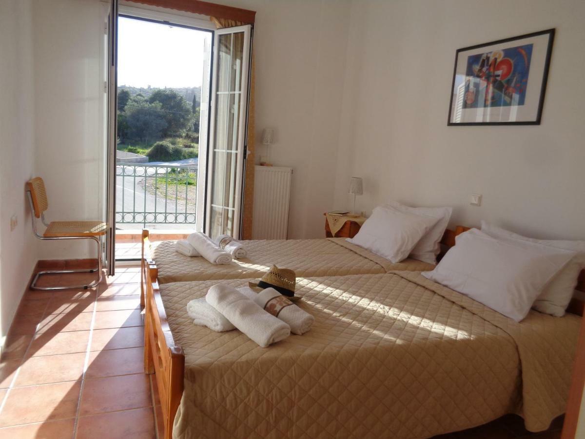 카라보밀로스 Melissani House 빌라 외부 사진